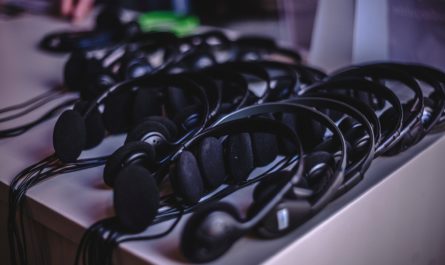 ТОП най-добрите бюджетни слушалки от myheadphone.techinfus.com