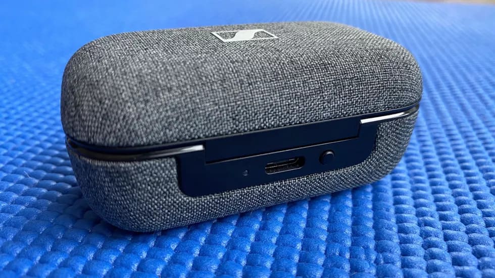 Momentum True Wireless 2 USB Momentum True Wireless 2 USB