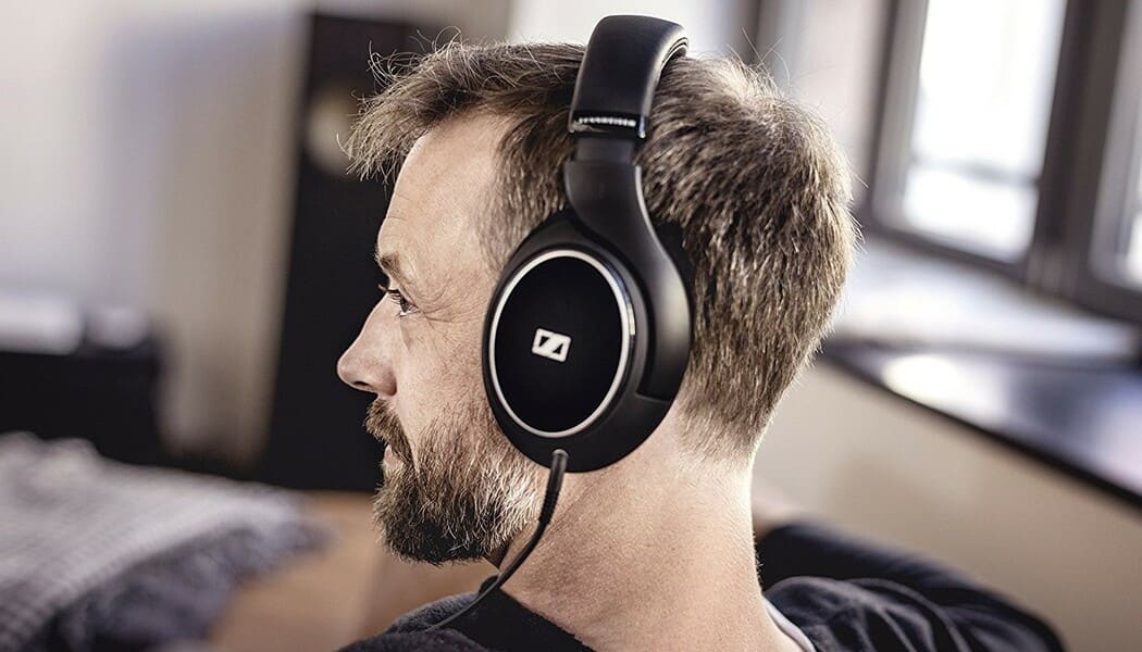 Тип затворени слушалки Тип затворени слушалки