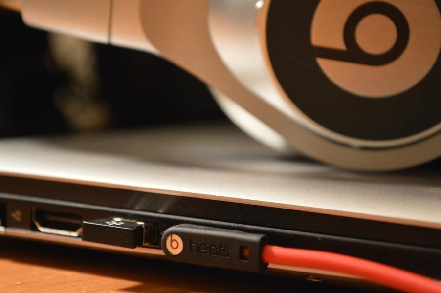 Как да свържете слушалки към лаптоп: инструкции стъпка по стъпка за свързване на слушалки към лаптоп - често задавани въпроси от myheadphone.techinfus.com