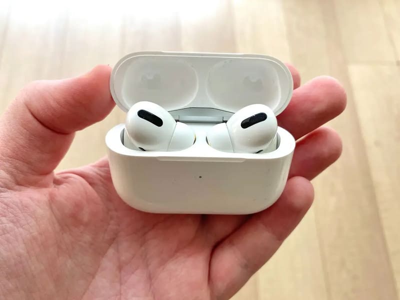Apple AirPods Pro Най-добрите слушалки за iPhone Apple AirPods Pro