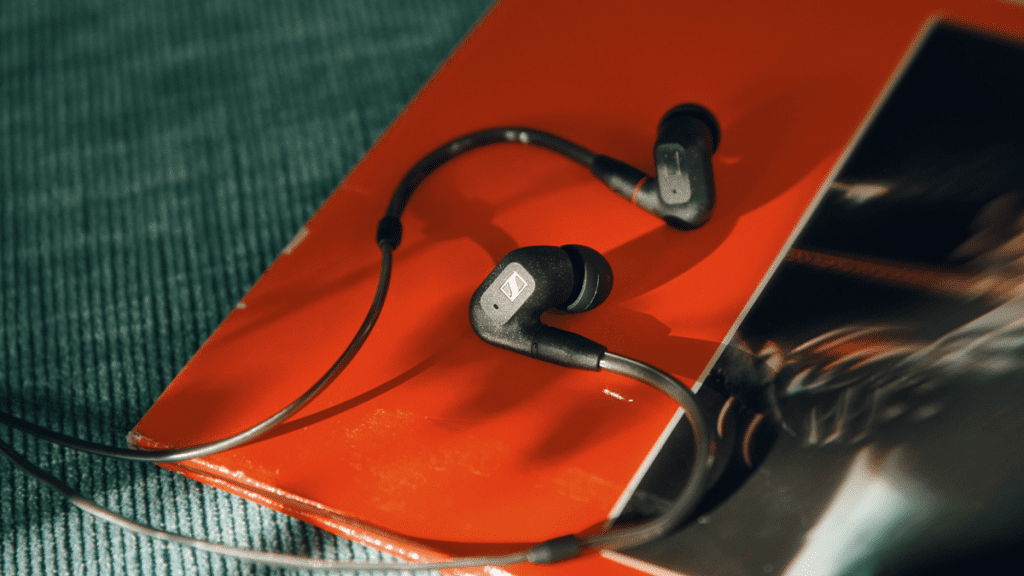 Нов Sennheiser IE 300: Слушалки за аудиофили - Дата на издаване и цена Sennheiser IE 300 - myheadphone.techinfus.com